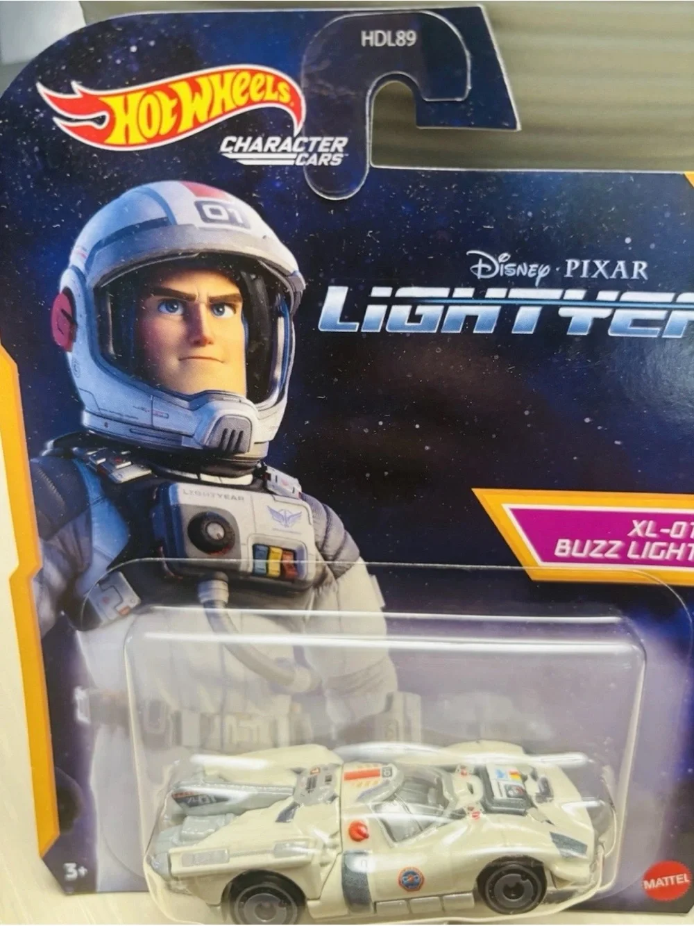 Hot Wheels Lightyear XL-01 Buzz Lightyear White Character Car